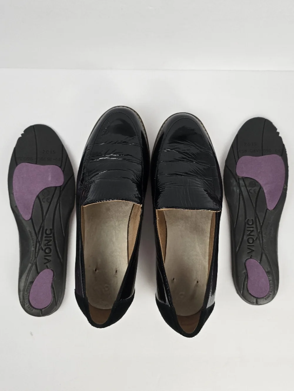 Vionic black patent